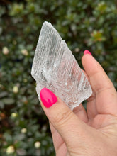 Load image into Gallery viewer, Clear Selenite Specimen From Yunnan
