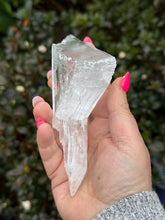 Load image into Gallery viewer, Clear Selenite Specimen From Yunnan
