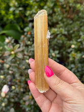 Load image into Gallery viewer, Rare yellow Selenite with Calcite
