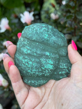 Load image into Gallery viewer, Malachite Stalactite Slice Specimen
