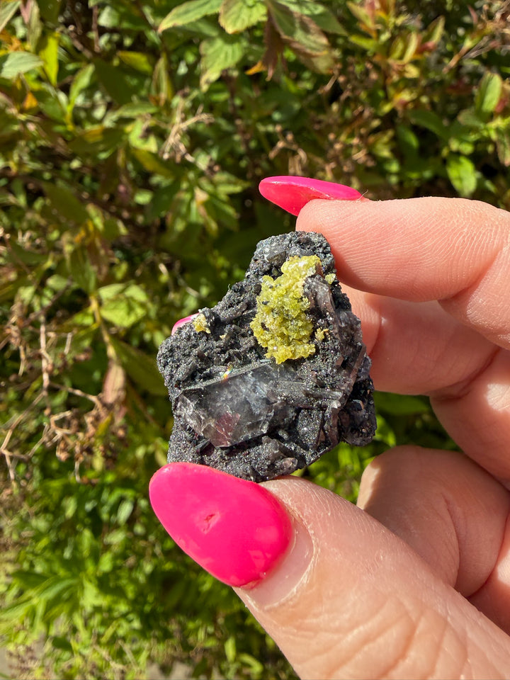 Ettringite Manganite and Calcite Specimen from N’Chwaning.