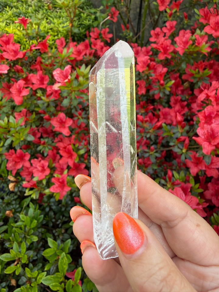 Natural Singing Quartz Point Specimen from Inner Mongolia