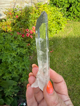 Load image into Gallery viewer, Self Healed Singing Quartz Point Specimen from Inner Mongolia
