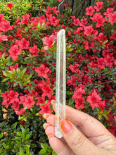 Load image into Gallery viewer, Singing Quartz Point Specimen from Inner Mongolia
