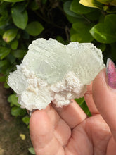 Load image into Gallery viewer, UV Reactive Stepped Green Fluorite and Calcite from Fujian
