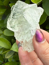 Load image into Gallery viewer, Uv Reactive Clear Green Cubic Fluorite Specimen from Hunan
