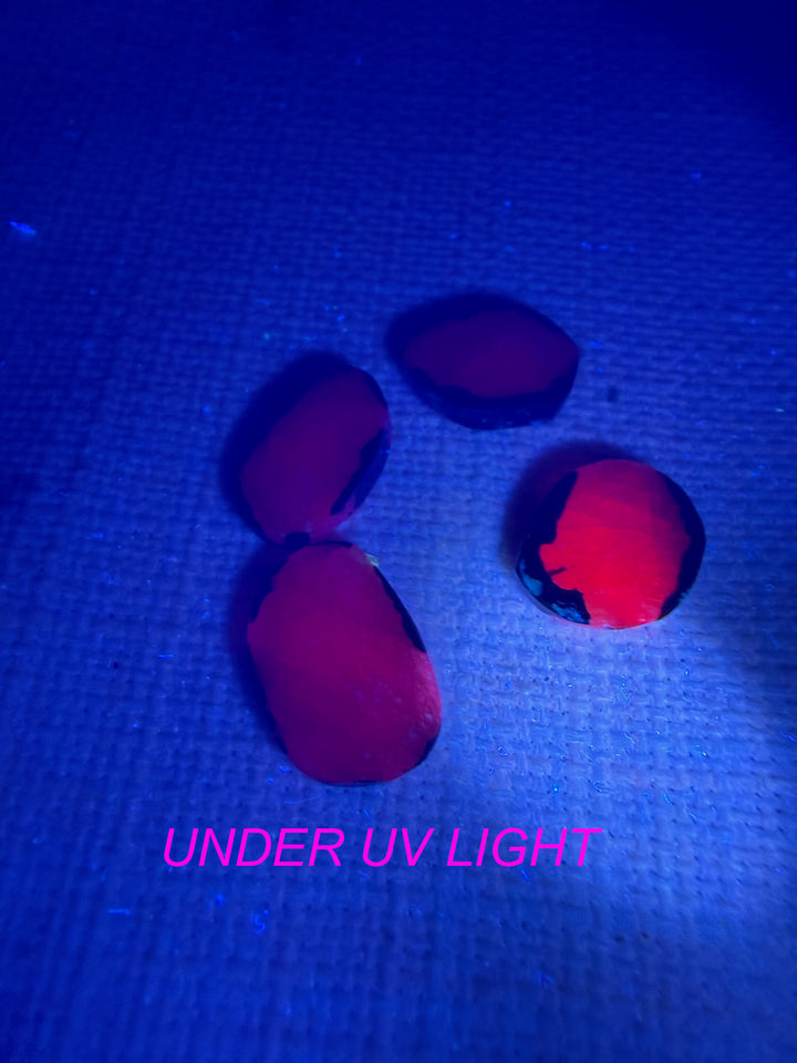 4 Uv Reactive Ruby Slices