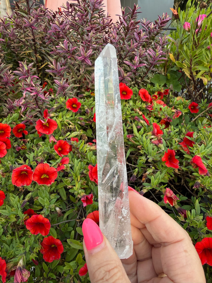 Clear Singing Quartz Point Specimen from Inner Mongolia