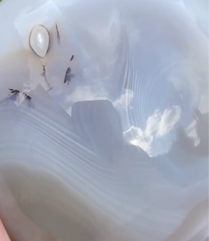 Dendritic Agate Sphere