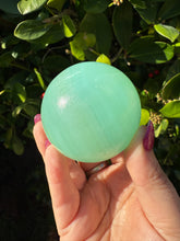 Load image into Gallery viewer, Pistachio Calcite Sphere

