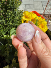 Load image into Gallery viewer, UV Reactive Kunzite Sphere
