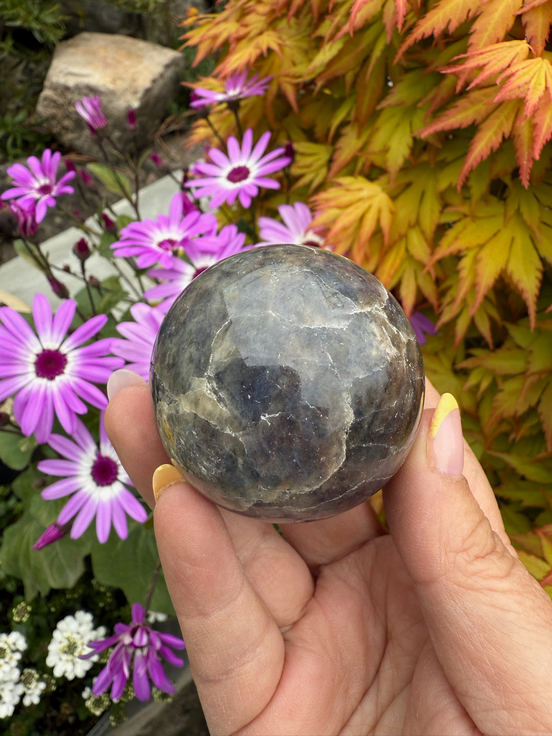 iolite Sphere 4.8cm Dia