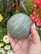Load image into Gallery viewer, Green Serpentine Sphere 8cm Diameter

