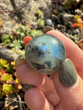 Load image into Gallery viewer, Labradorite Sphere 2.2cm Diameter
