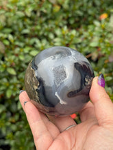 Load image into Gallery viewer, UV Reactive Druzy Volcano Agate Sphere 7cm Diameter
