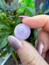 Load image into Gallery viewer, Uv Reactive Kunzite Sphere 1.6cm Dia
