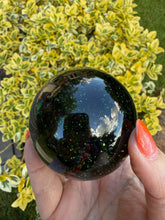 Load image into Gallery viewer, Green Goldstone Sphere 6.2cm Dia
