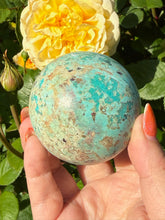 Load image into Gallery viewer, Rare Natural Turquoise Sphere from Peru 5.6cm Dia
