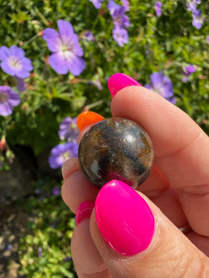Chiastolite Sphere 1.8cm Dia