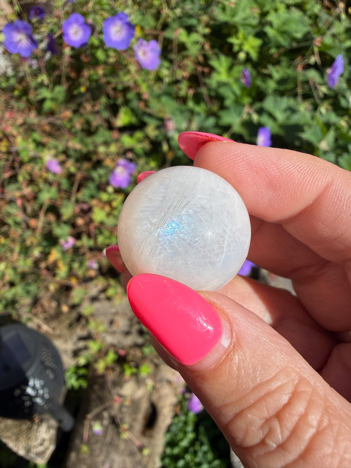 Blue Flash Moonstone Sphere from India 2.3cm Dia