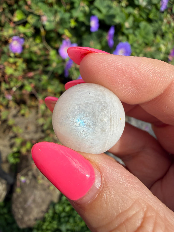 Blue Flash Moonstone Sphere from India 2cm Dia