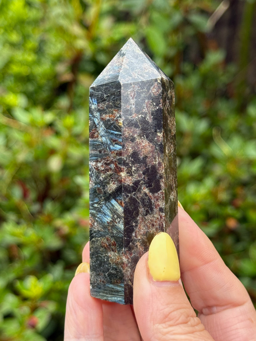 Arfvedsonite and Garnet tower