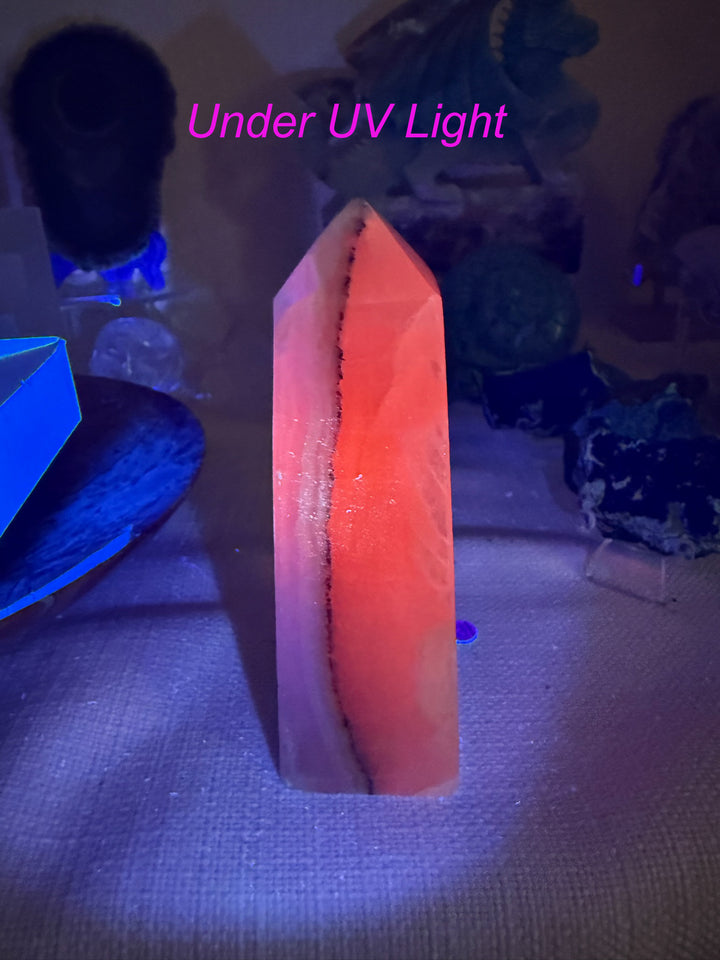 UV Reactive Smoky Mangano Calcite Tower Carving