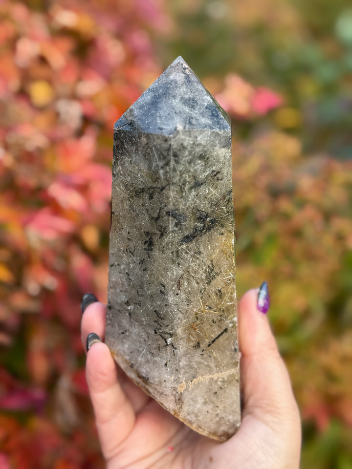 Dendritic Quartz Tower