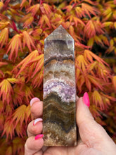 Load image into Gallery viewer, Uv Reactive Special Fluorite Tower
