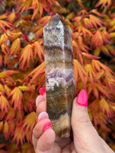 Load image into Gallery viewer, Uv Reactive Special Fluorite Tower
