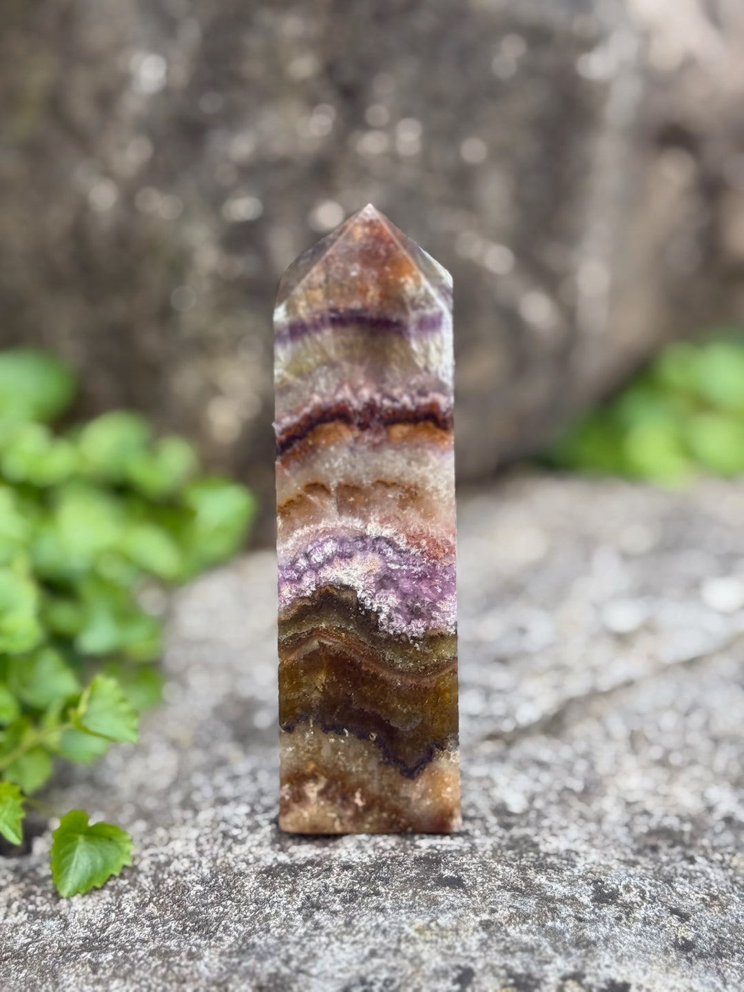 Uv Reactive Special Fluorite Tower