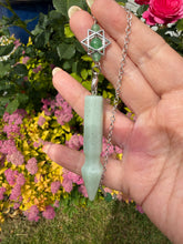 Load image into Gallery viewer, Aventurine Pendulum Healing Tool
