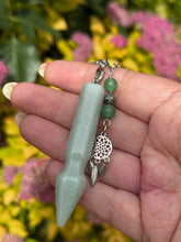 Load image into Gallery viewer, Aventurine Pendulum Healing Tool
