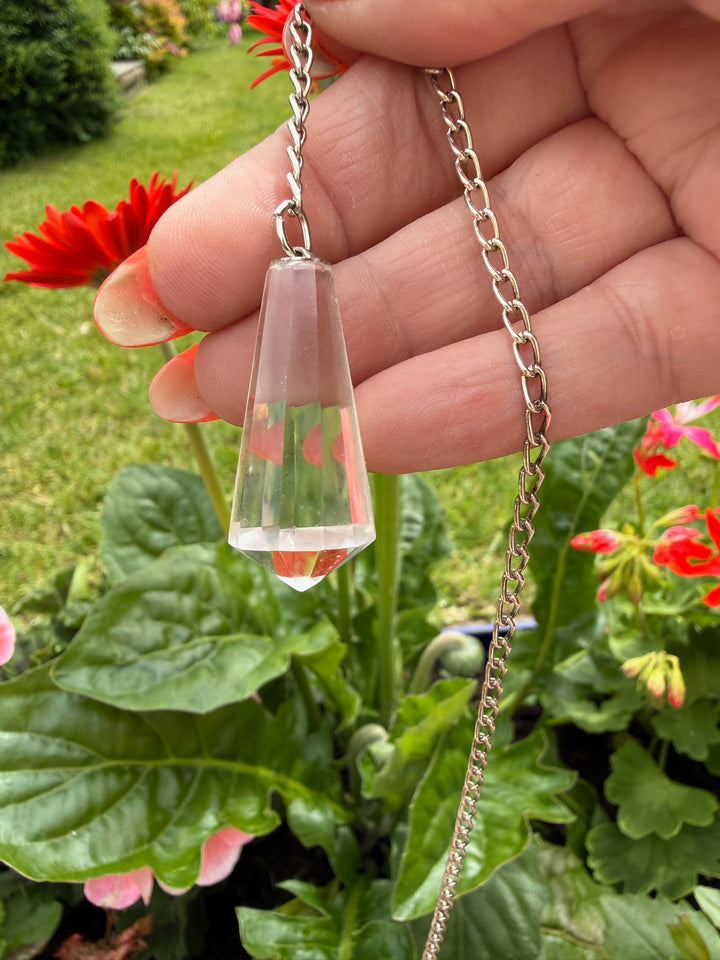 Quartz Vogel 12 Facet Pendulum Healing Tool