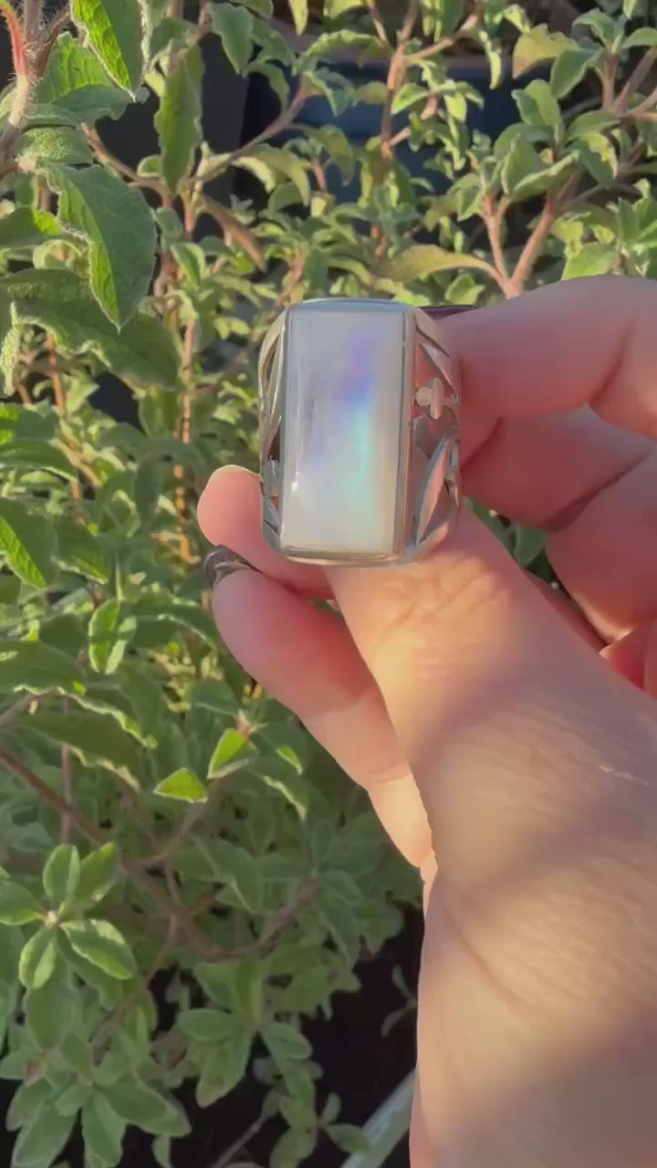 Blue Flash Moonstone Silver Ring Size S or 9.5