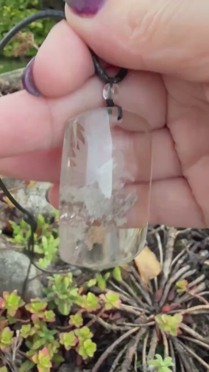 Reverse Intaglio Nine Tail Fox Back Carved Quartz Pendant and Adjustable Chain