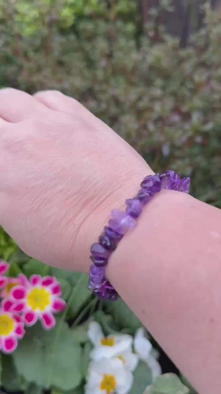 Dark Amethyst Chip Bracelet