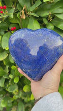 Load and play video in Gallery viewer, Extra Large Mandani Lapis Lazuli Heart Carving 2Kg
