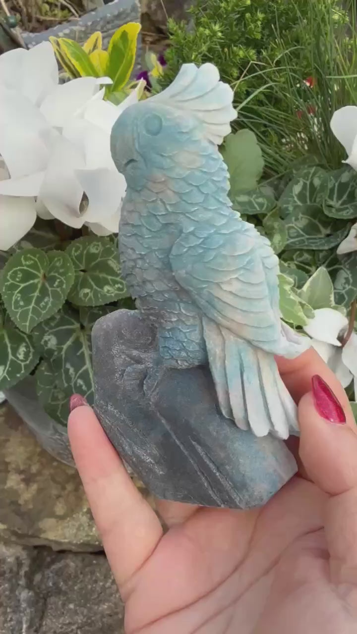 Trolleite Blue Parrot Bird Carving