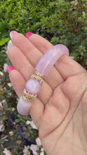Load and play video in Gallery viewer, UV Reactive Kunzite Stretch Bangle Bracelet
