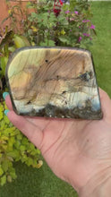 Load and play video in Gallery viewer, Freestanding Golden Labradorite Freeform
