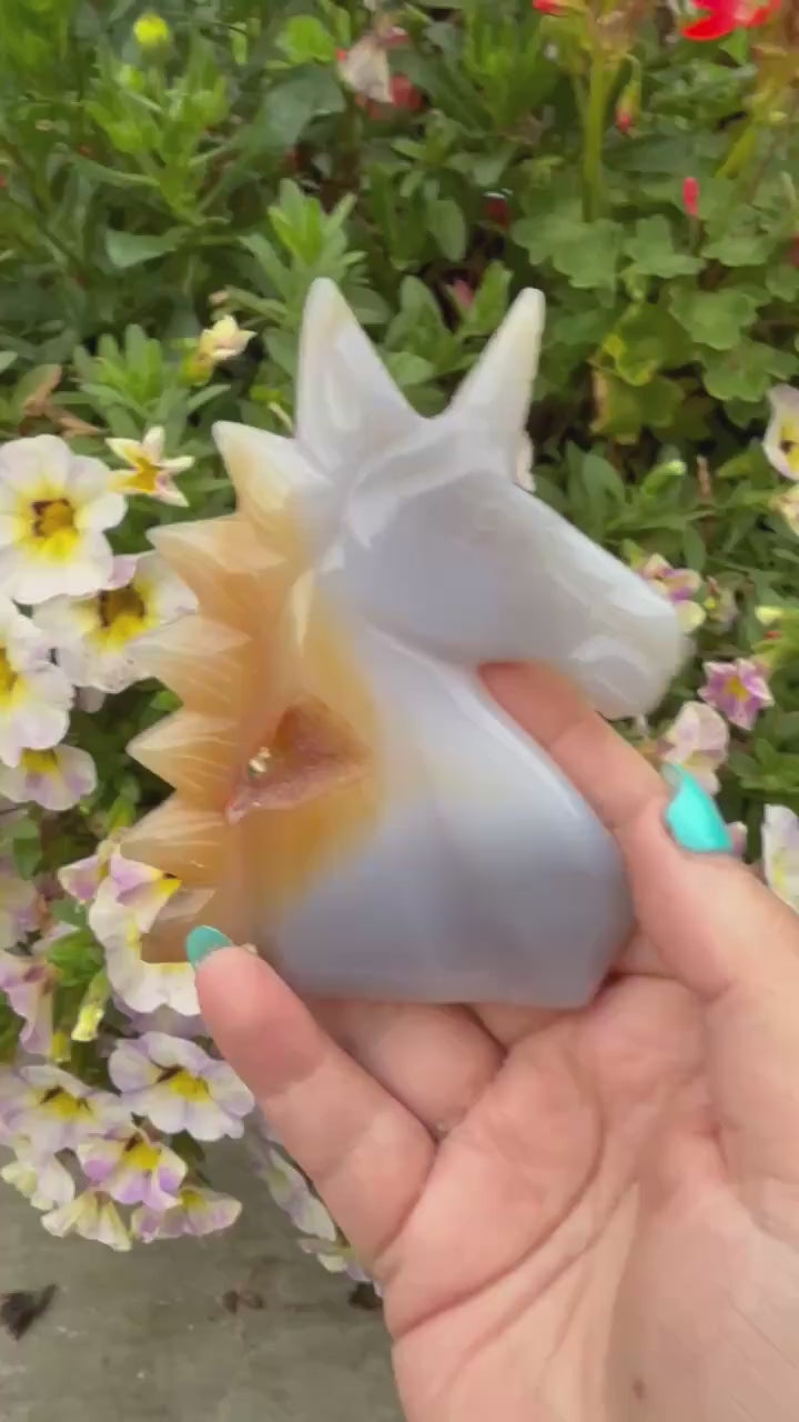 Druzy Agate Unicorn Carving