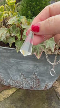 Load and play video in Gallery viewer, Quartz Vogel Pendulum
