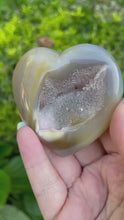 Load and play video in Gallery viewer, Druzy Agate Heart Carving
