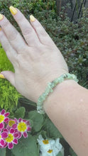 Load and play video in Gallery viewer, Prehnite and Epidote Chip Bracelet
